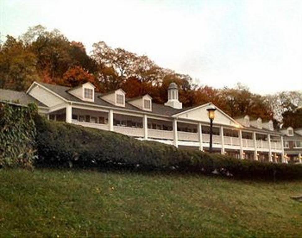 Inn On The Hudson Peekskill Exterior foto